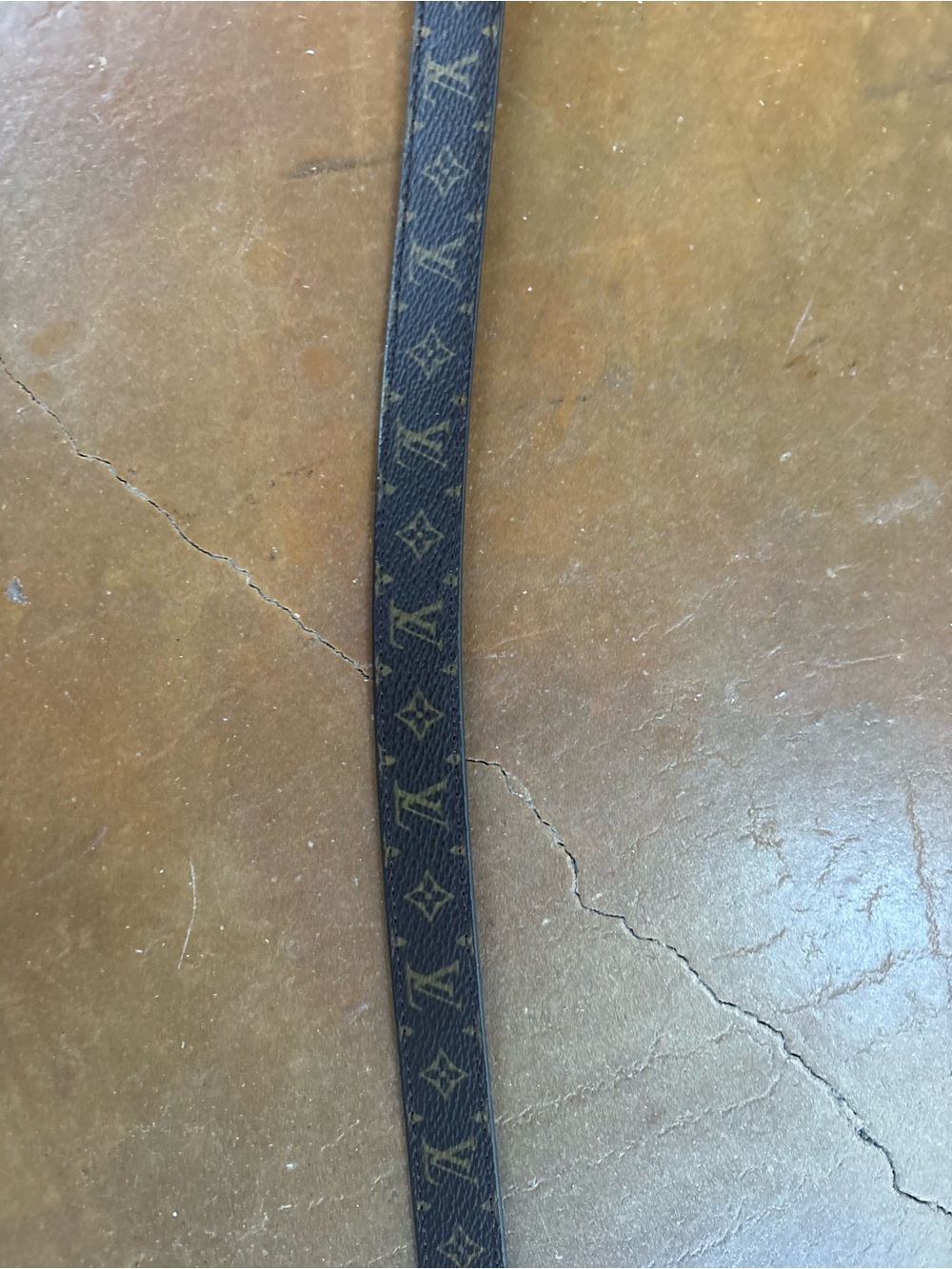 ✅FIRM✅.  LOUIS VUITTON BELT - Picture 12 of 17
